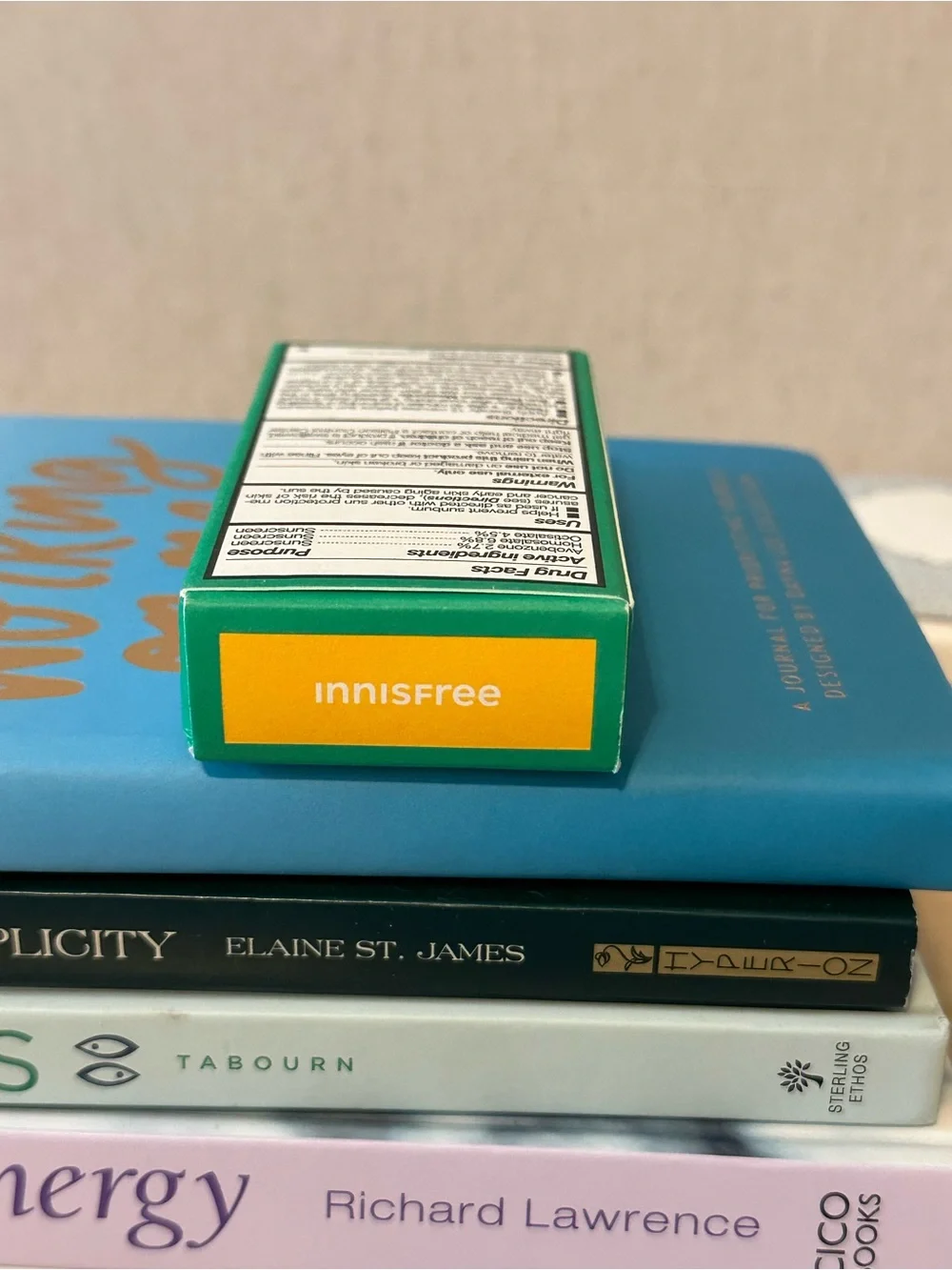 Innisfree Daily UV Defense Invisible Sunscreen Stick - Green